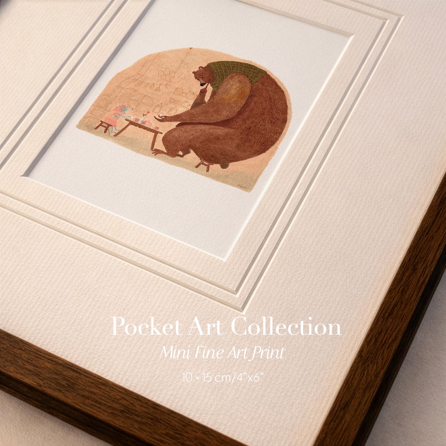 Bear and Mouse Art Print – Cozy Woodland Nursery Decor (10x15 cm)